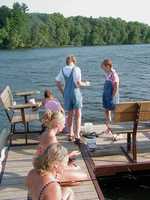  069-fisherwomen.jpg 